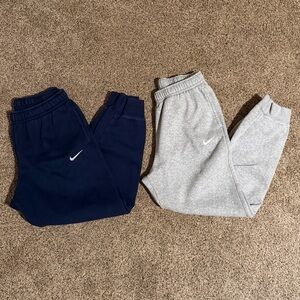 Nike Men’s Sweatpants - Navy and Gray Medium